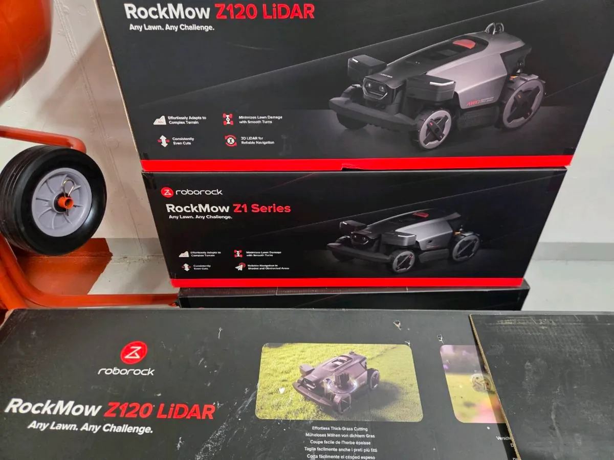 4 wheel drive roborock lawnmower for sale - Image 2