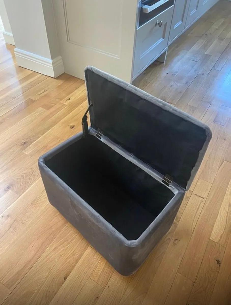 Blanket Box - Image 2