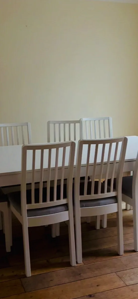 Dining Table & 6 Chairs - Image 3