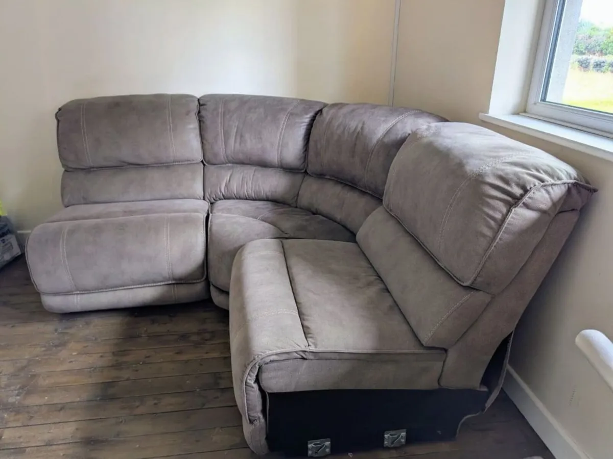 Couch - Can be separated into 3 pieces - Image 2