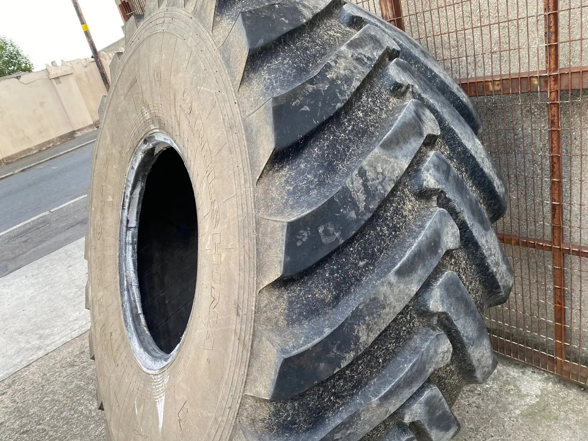 TANKER TYRE 28.1R26  BELSHINA RADIAL  12PLY TYRE - Image 3
