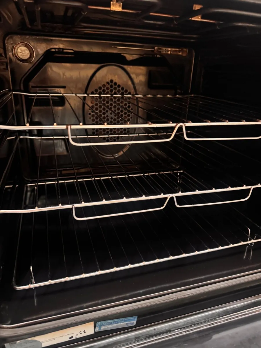 Oven & Hob for Sale – Good Condition - Image 1