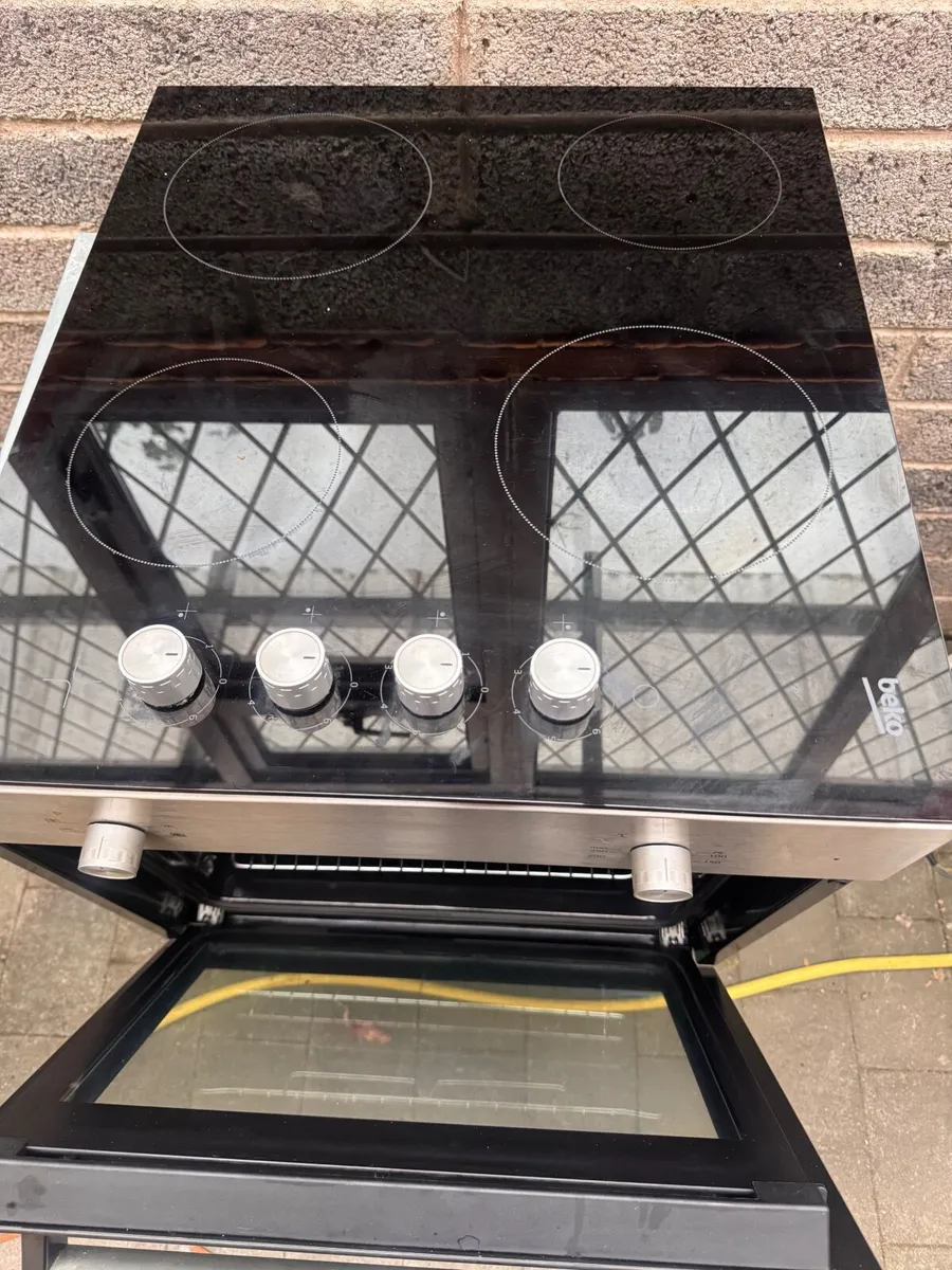 Oven & Hob for Sale – Good Condition - Image 4
