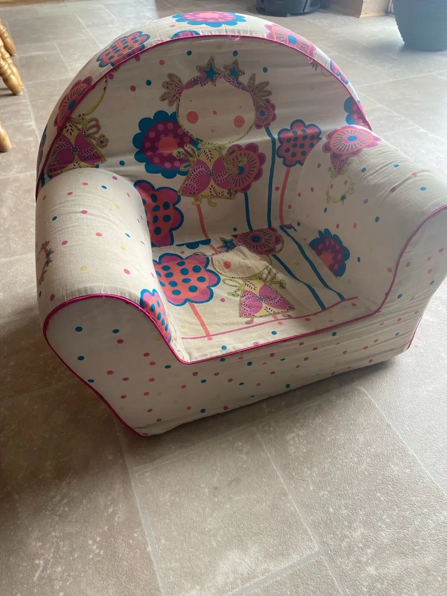 Toddlers foam chair - Image 1