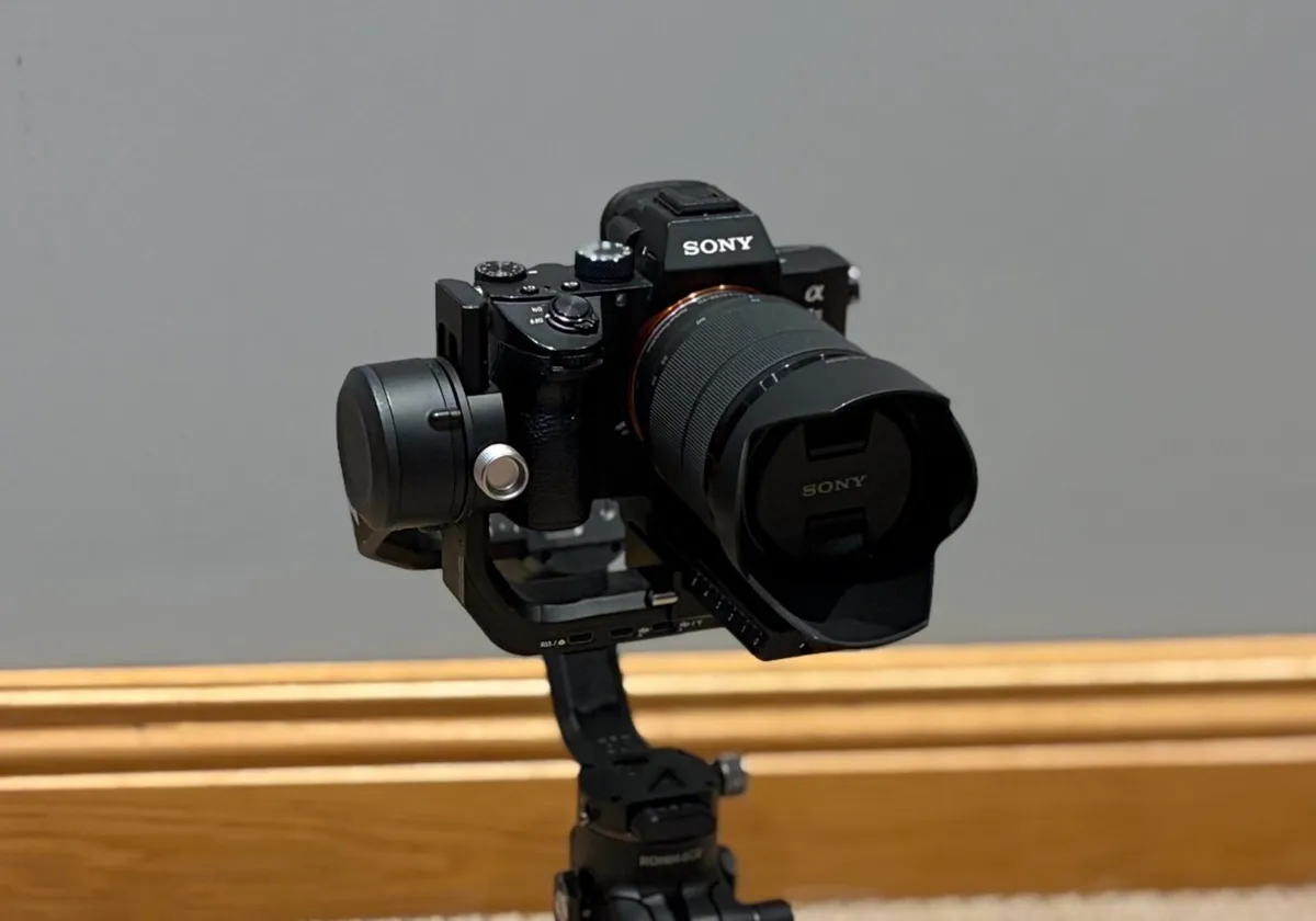 Sony A7iii + DJI RSC2 Gimbal - Image 1