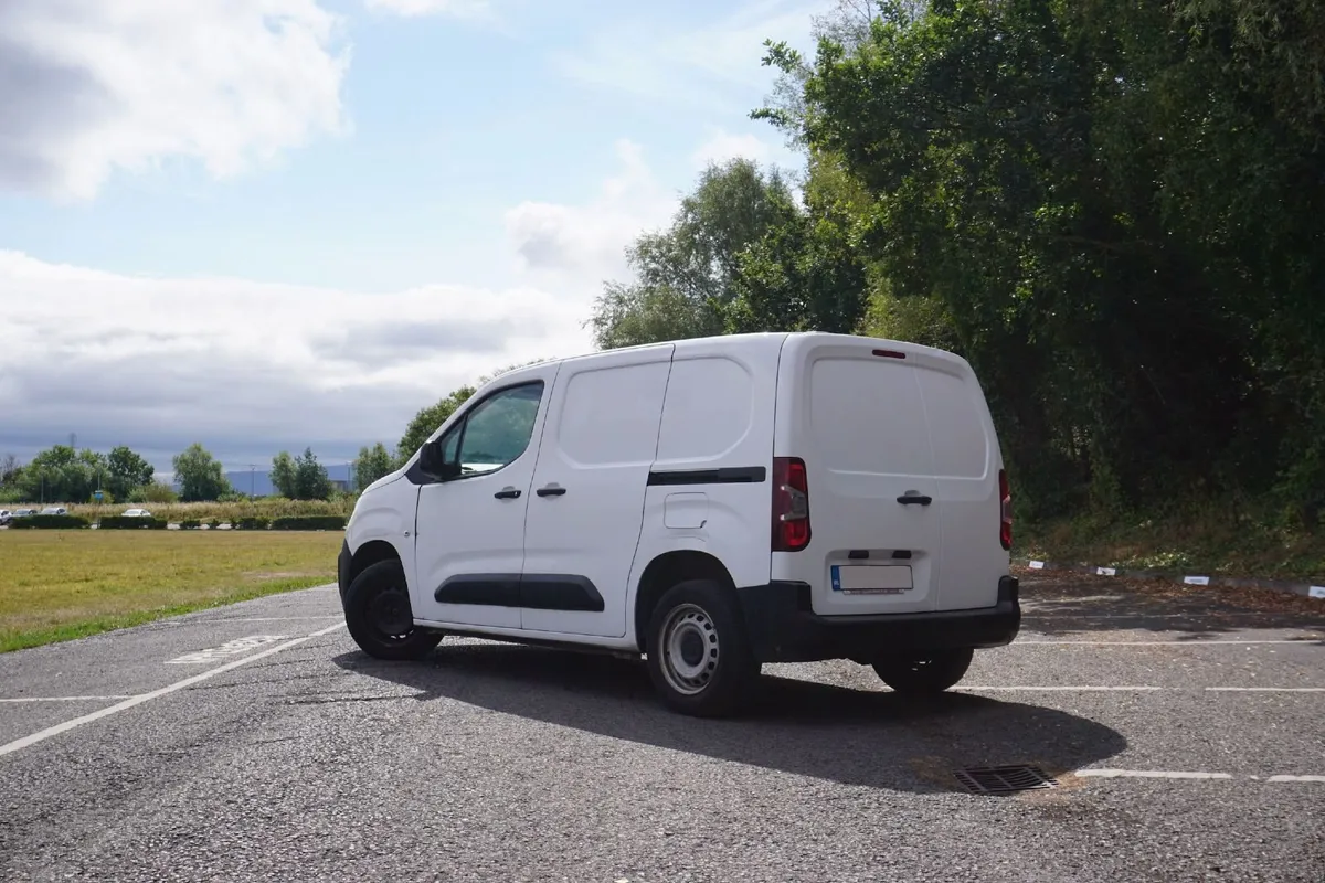 212 Peugeot Partner - Low Mileage - One Owner - Image 3
