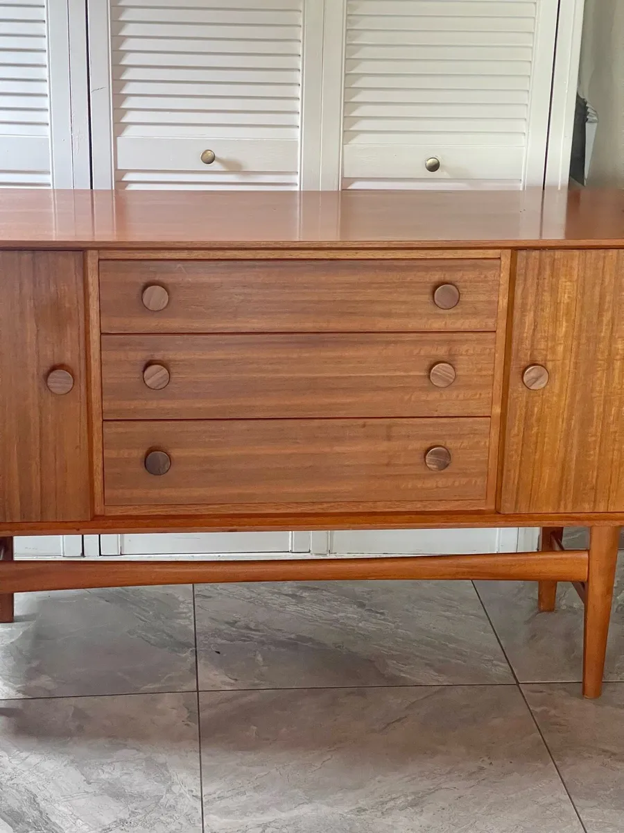 Mid century sideboard - Image 4