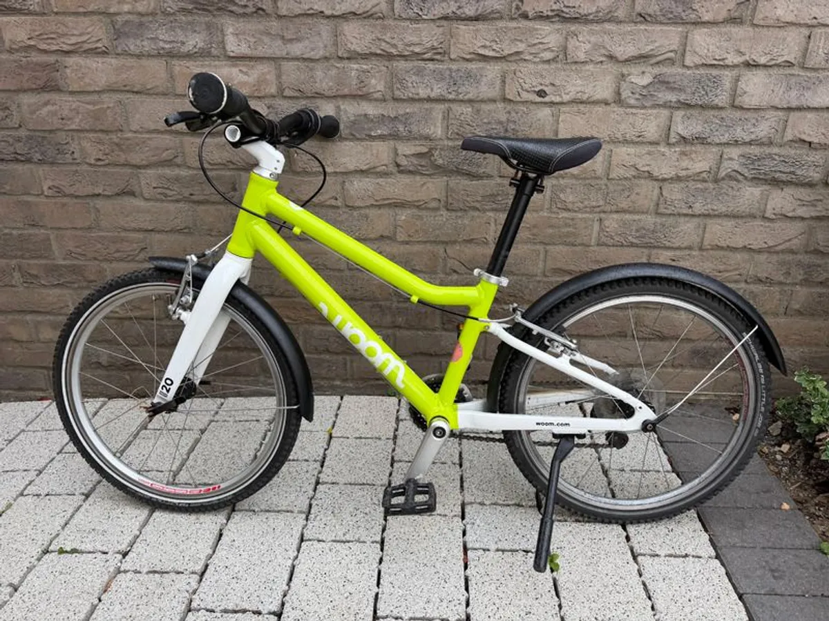 Woom Go 4 Lime Green - Image 3