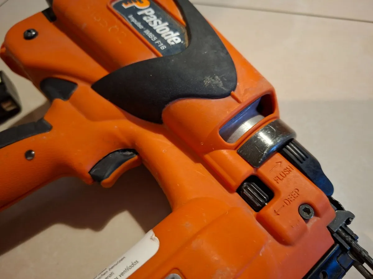 Paslode im65 F16 2nd fix Nail Gun"Fully Serviced" - Image 4