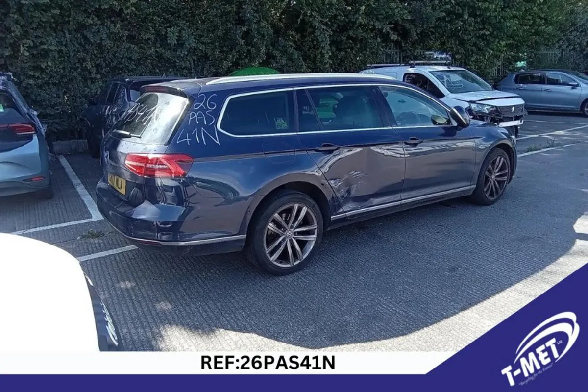 2017 VOLKSWAGEN PASSAT BREAKING FOR PARTS - Image 3