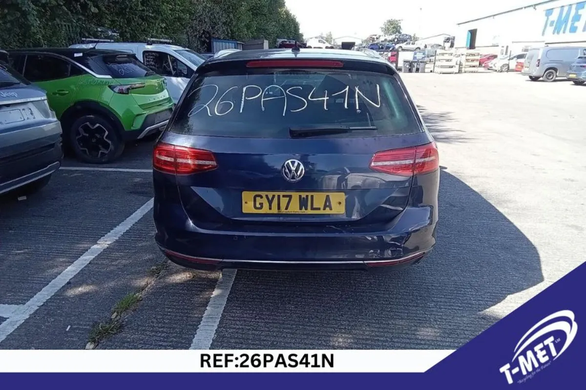 2017 VOLKSWAGEN PASSAT BREAKING FOR PARTS - Image 4