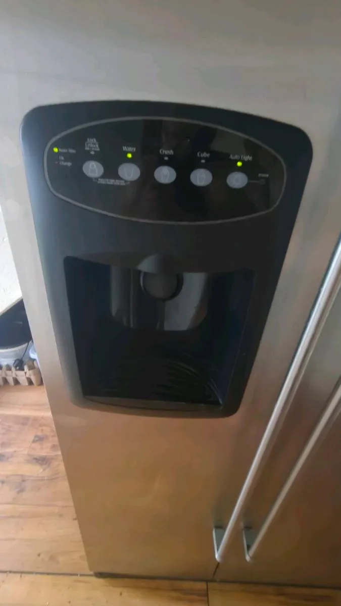 American fridge freezer - Image 2