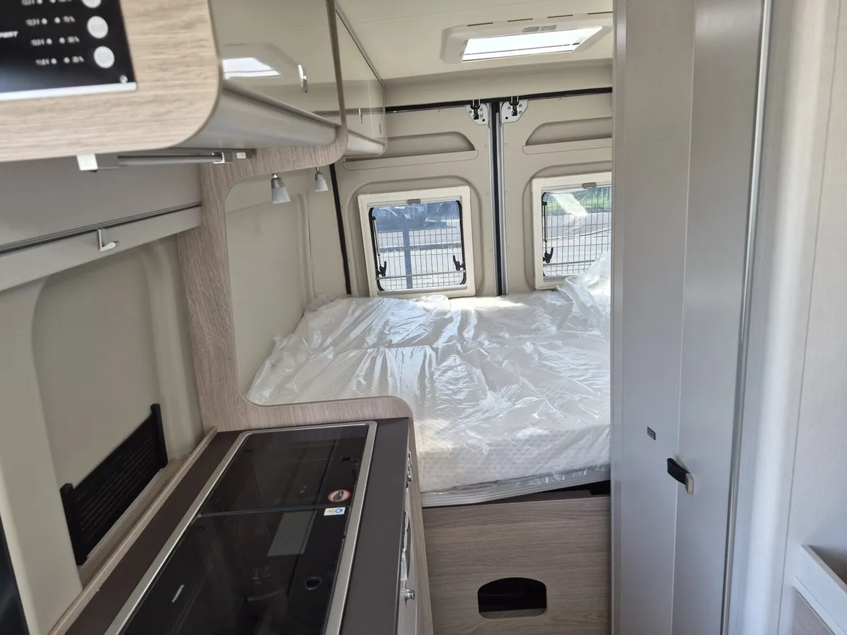 252 Burstner C600 - Image 4