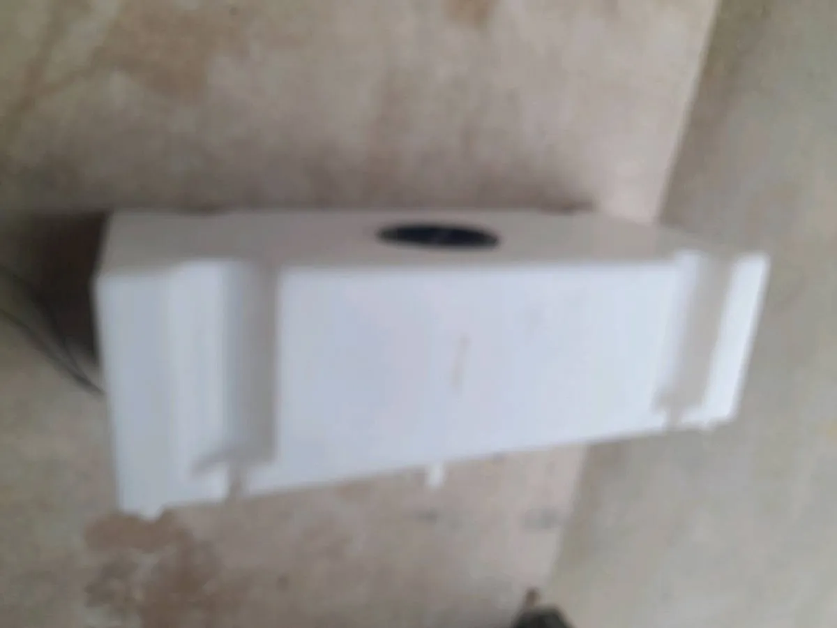 Camper water tank - Image 3