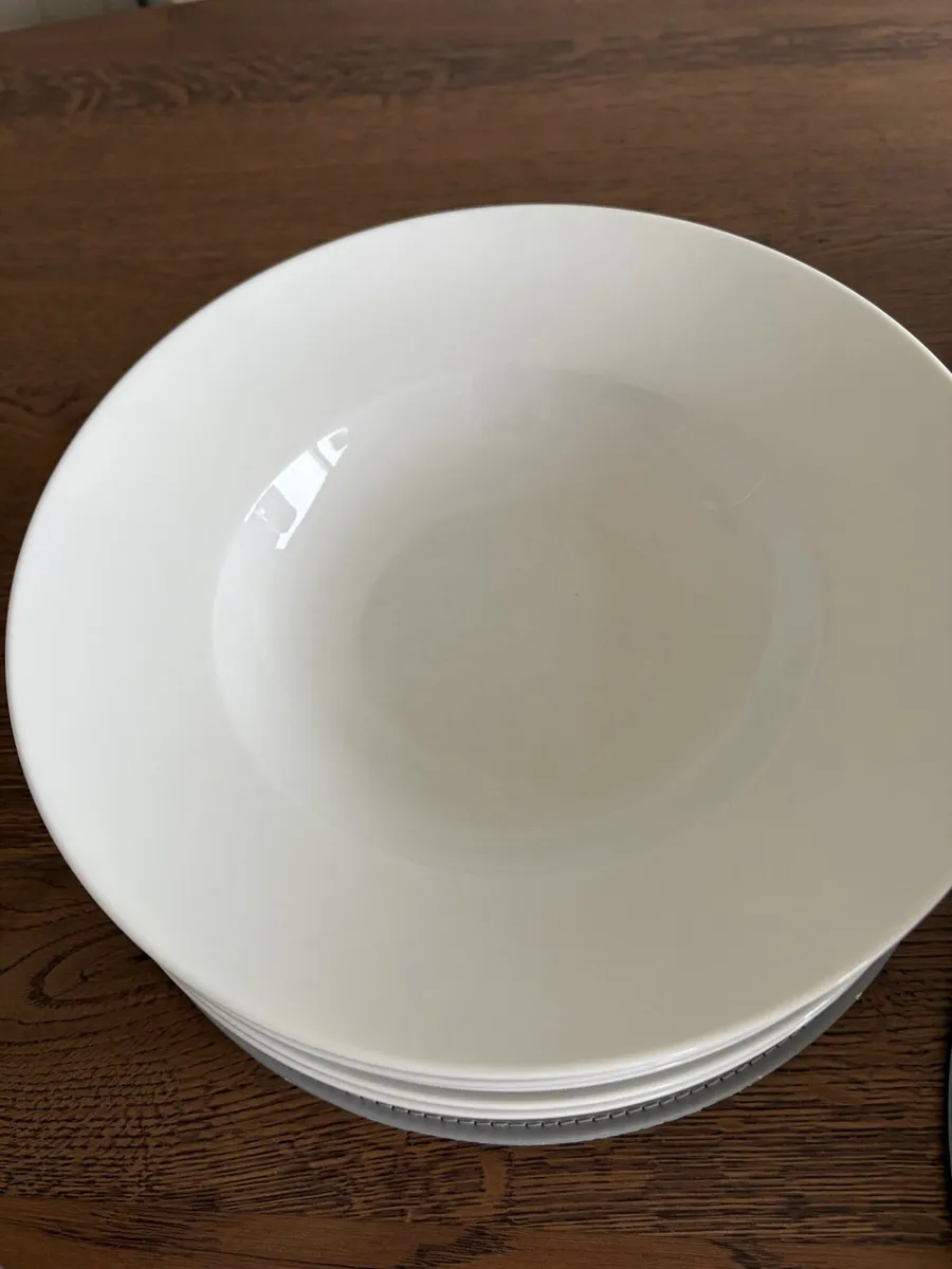 DERMA Simplicity White Dinnerware Set – 45 Pieces - Image 2