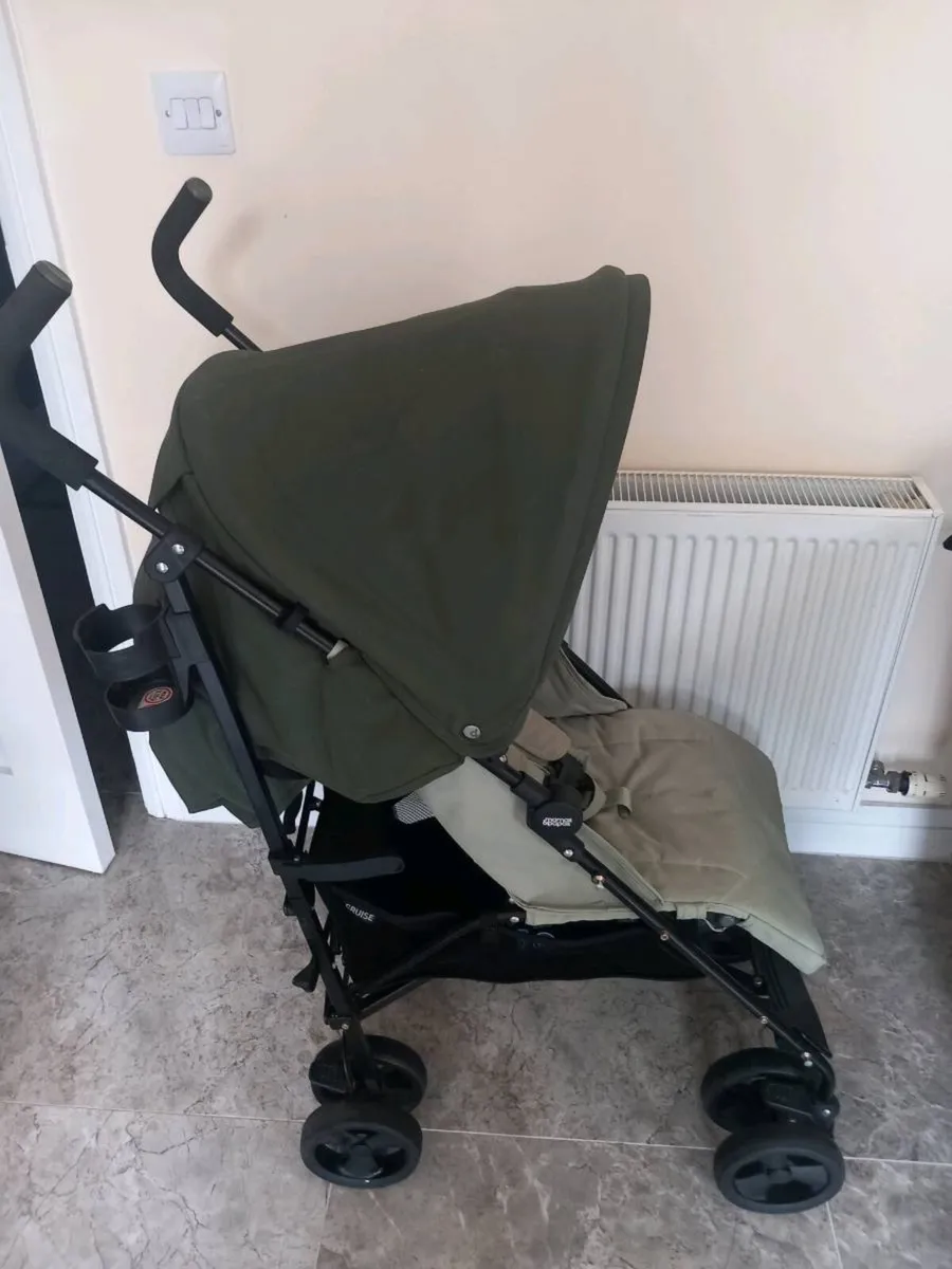 Mama a papa's Baby's buggy. No rain cover - Image 4