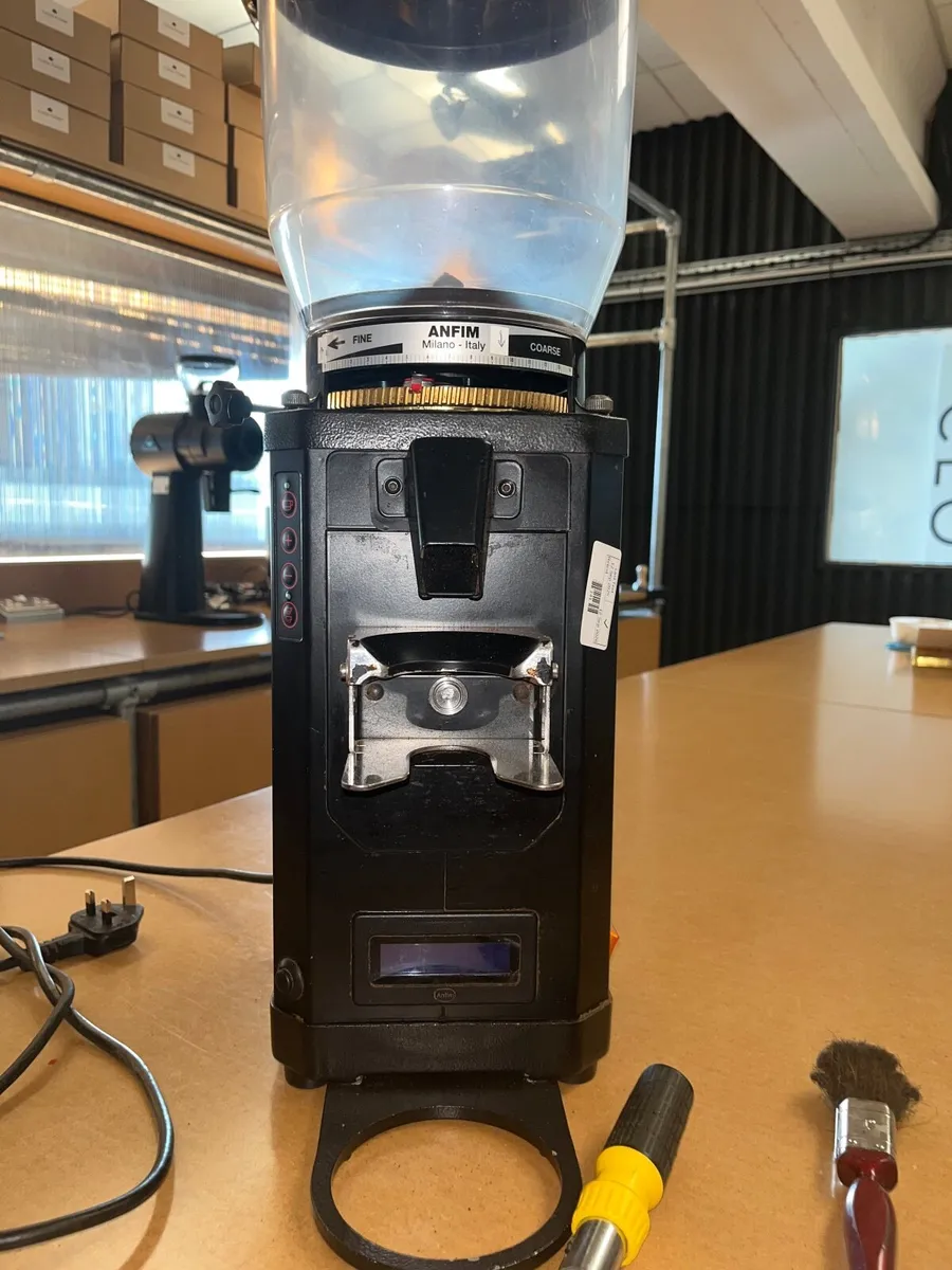 Coffee Bean Commercial Grinder - Image 3