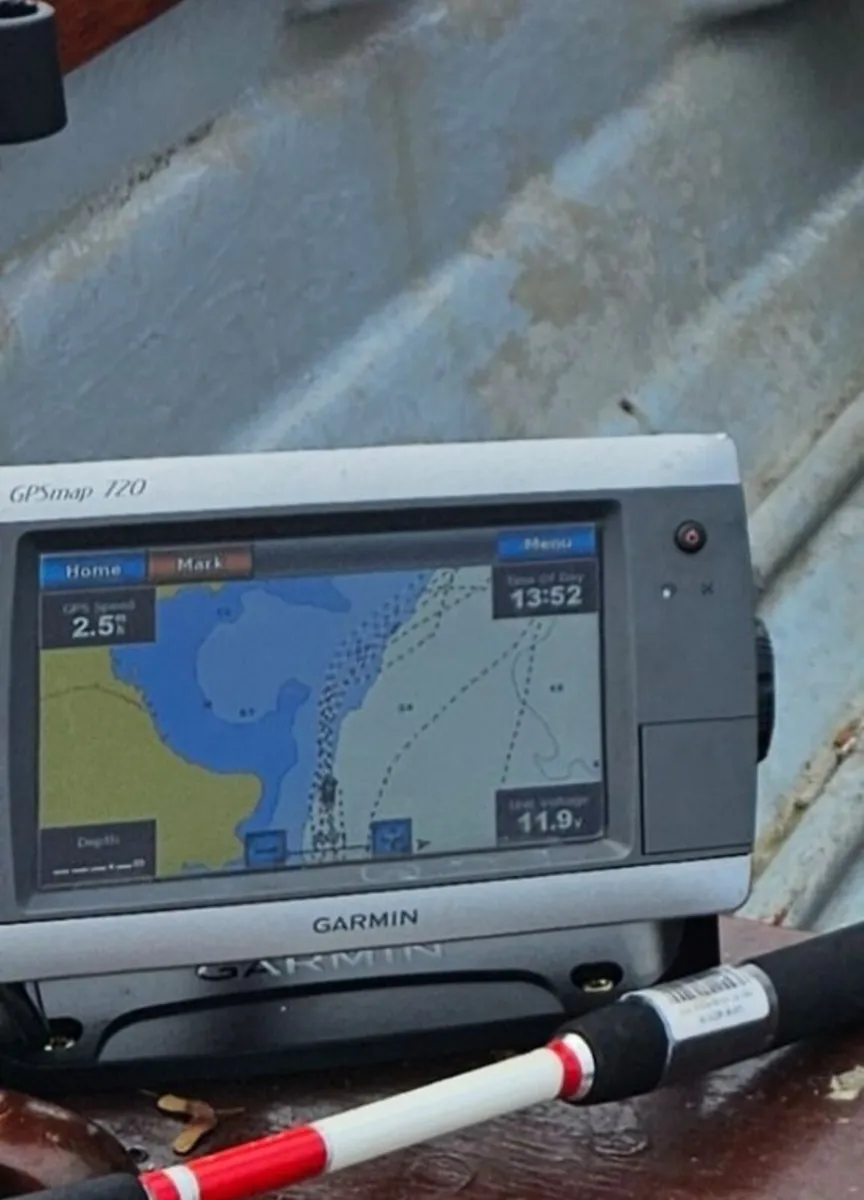 Garmin marine boat gps map 720 - Image 2