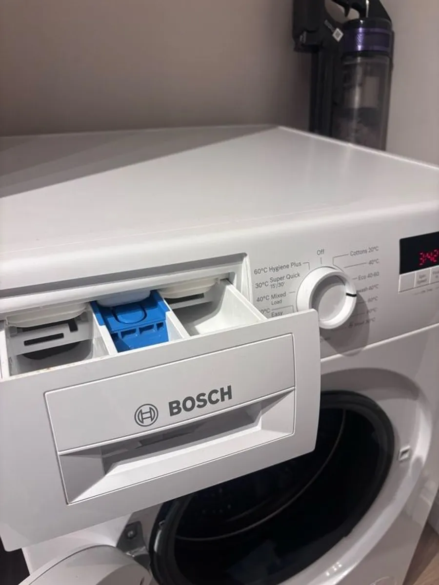 BOSCH washing Machine - Image 2