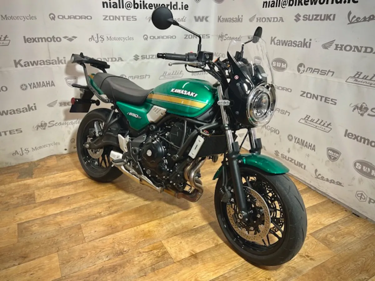 PRE-OWNED Kawasaki Z650RS 2026 - Image 2