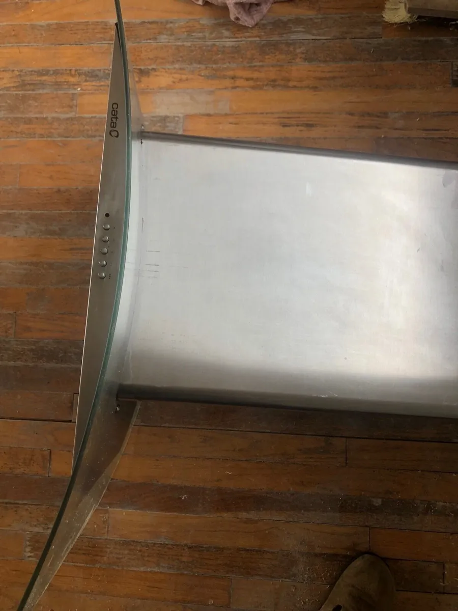Extractor Fan  CURVED GLASS HOOD STAINLESS STEEL - Image 2