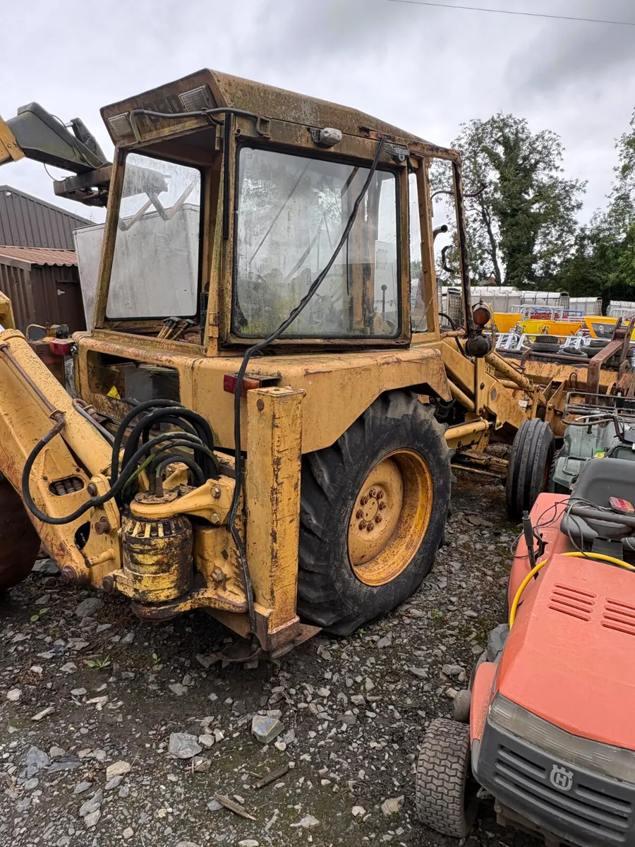 Ford 550 digger - Image 1