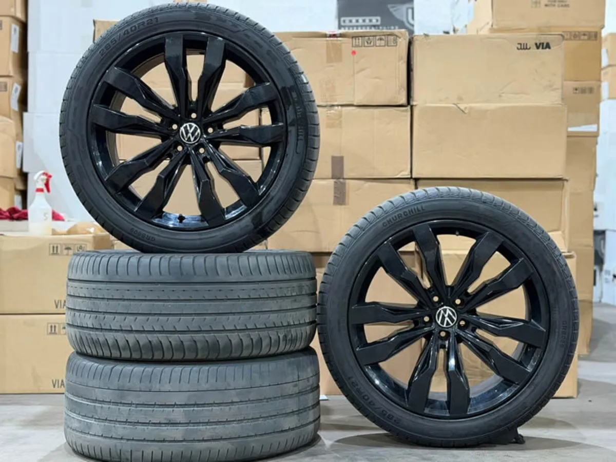 21" Genuine VW TOUAREG SUZUKA Alloy Wheels - Image 1