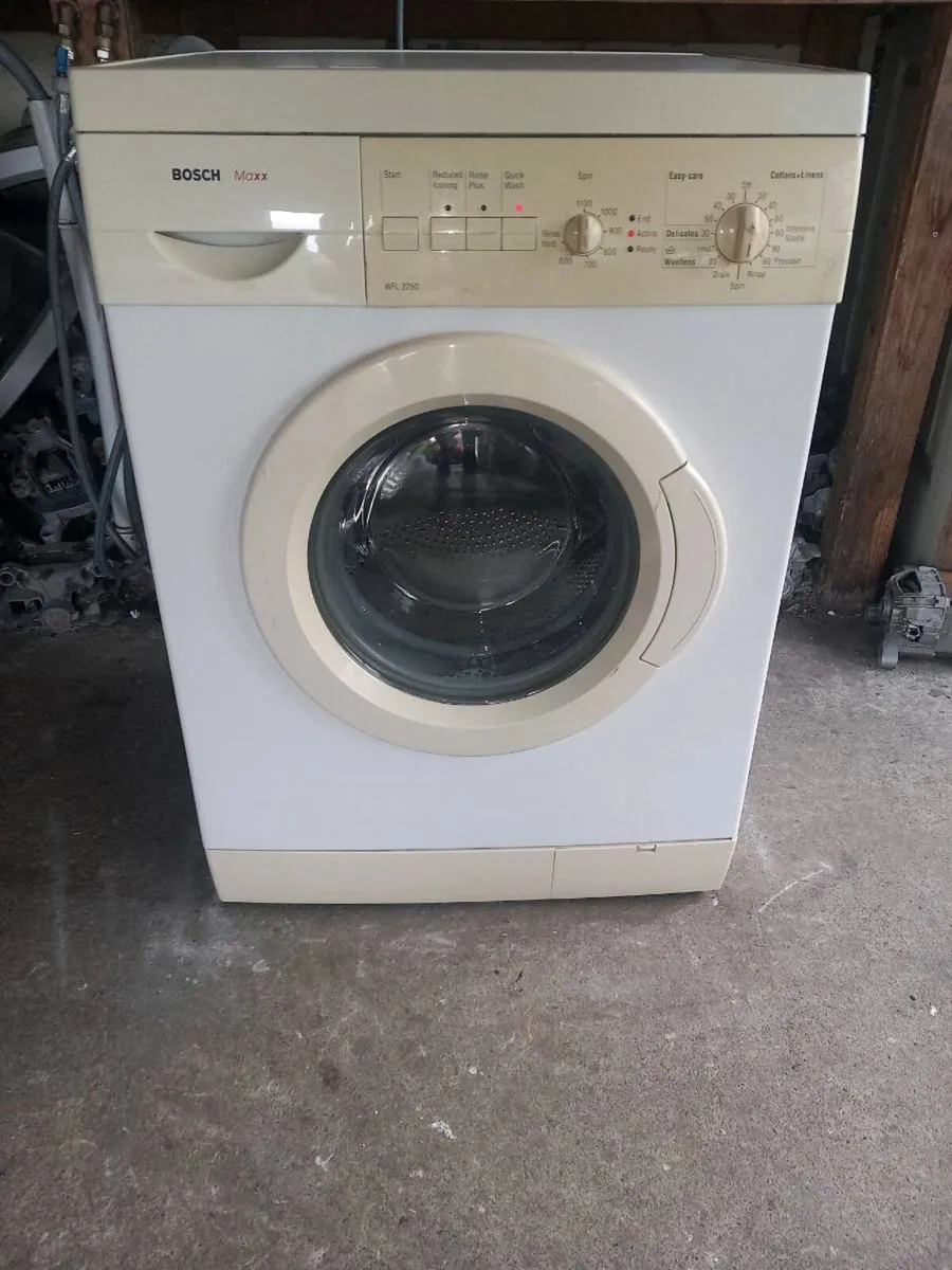 Bosch 7kg washing machine - Image 1