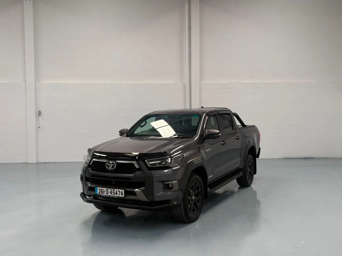 Toyota Hilux BRAND NEW InvincibleX 2.8 Auto - Image 1