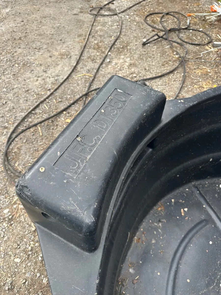 JFC Water trough - Image 3