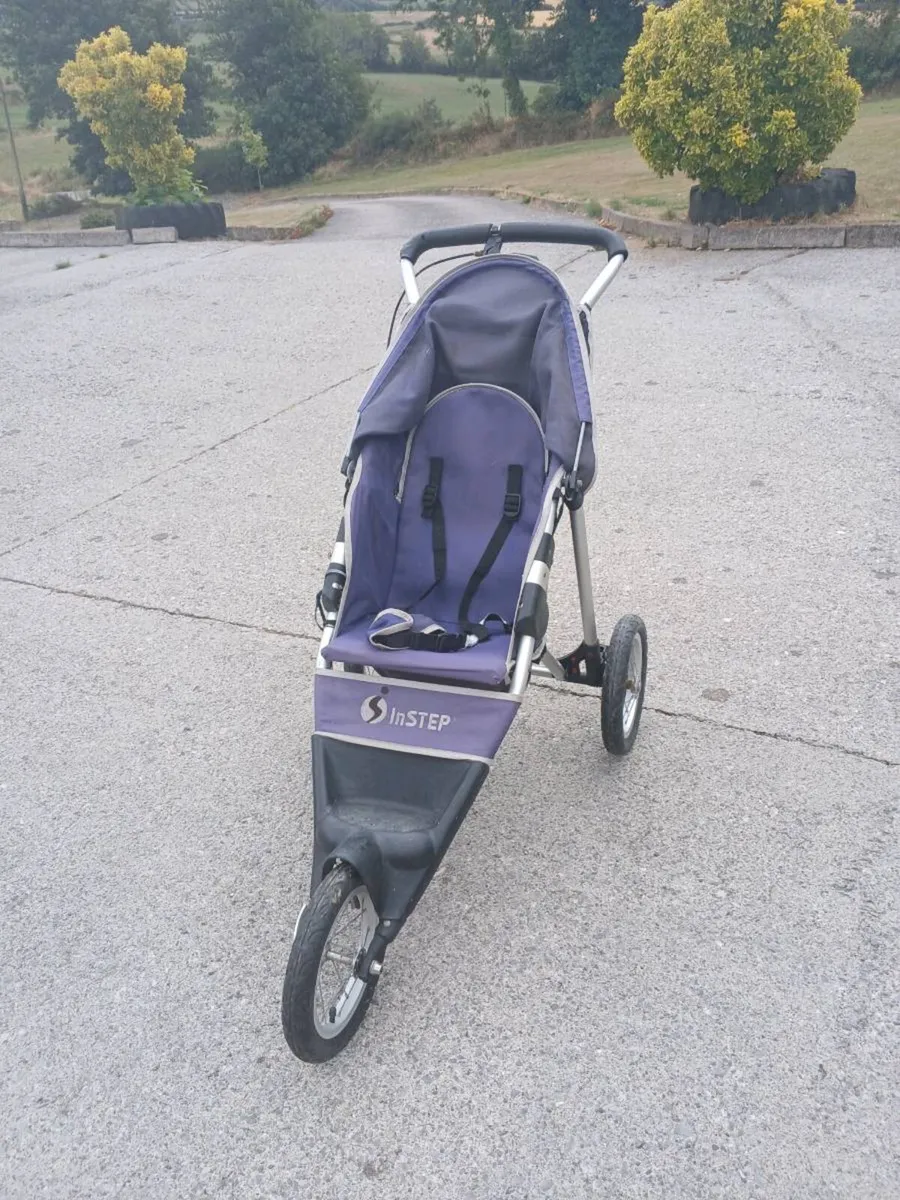 Instep jogger - Image 1