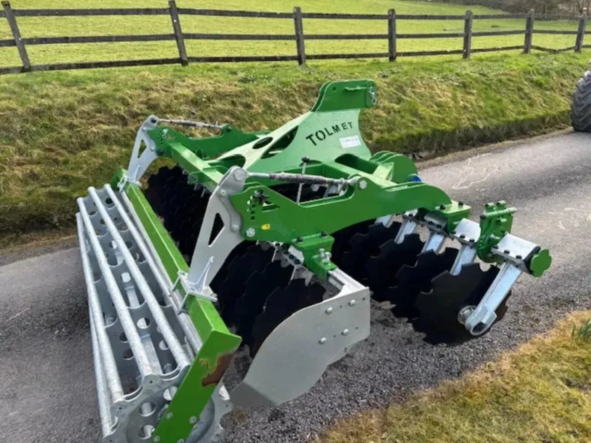 Tolmet 3 Metre Disc Harrow w Crumbler Roller - Image 2