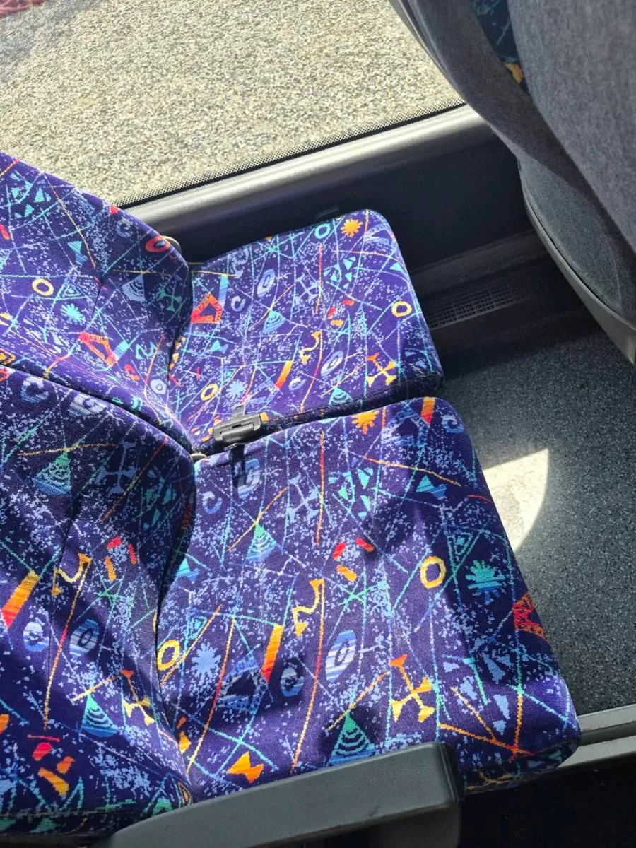 Coach bus seats - Image 3