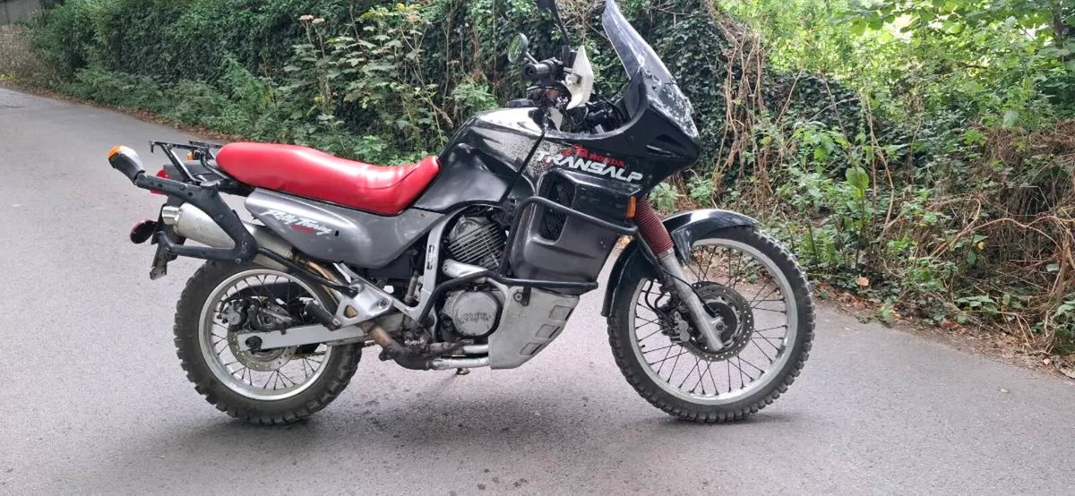 1998 Honda transalp 600v - Image 2