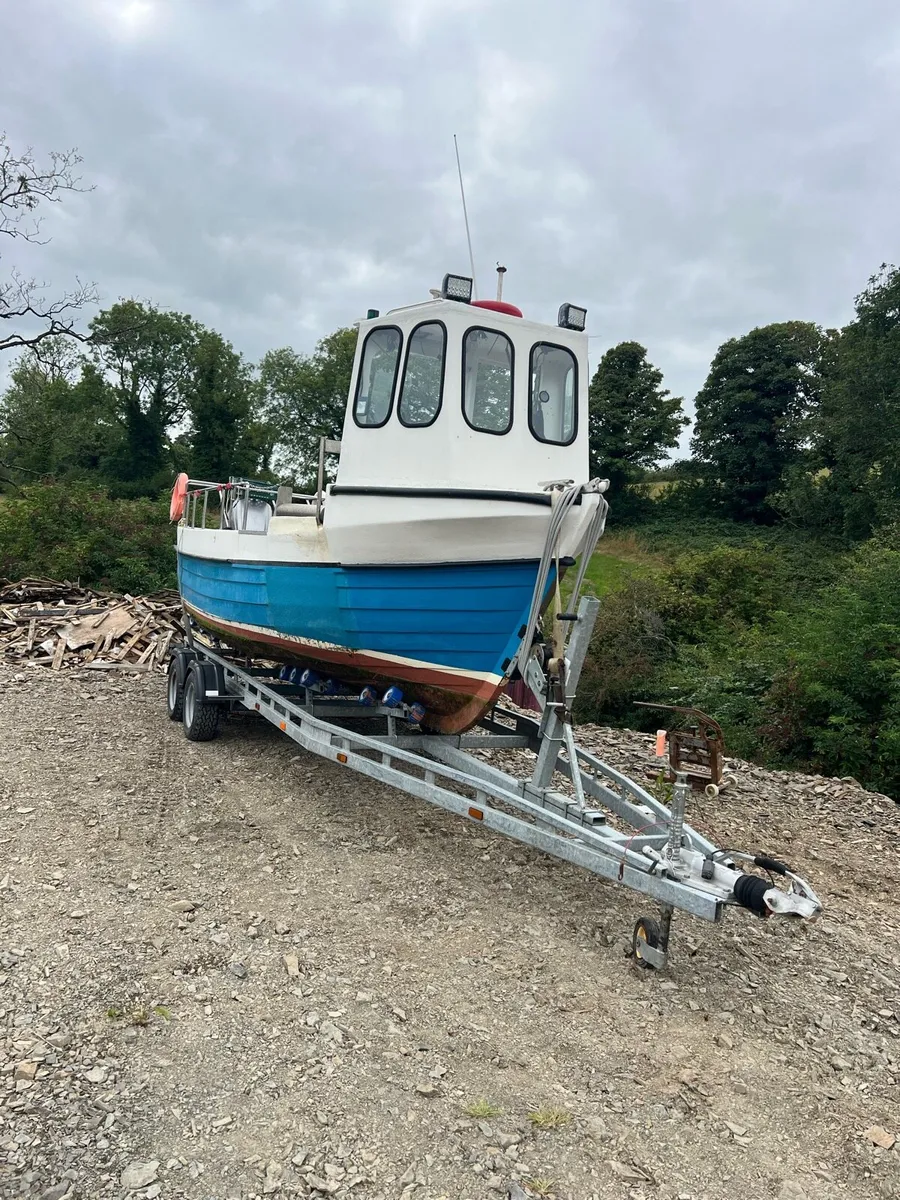 Boat 21 foot - Image 4