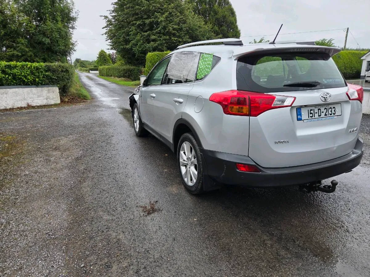 Rav 4 starts and driving - Image 3