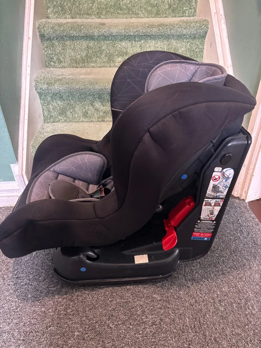 Baby car seat - Image 3