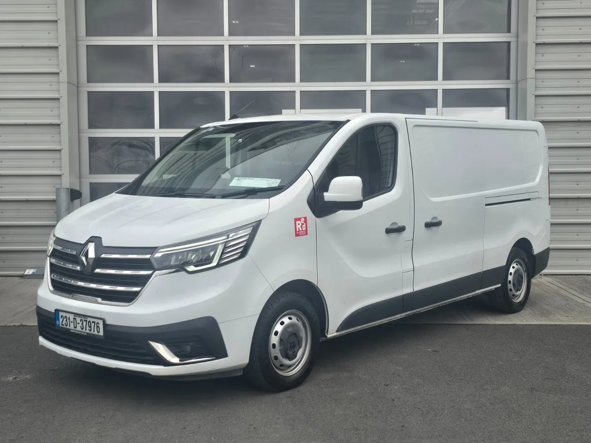 Renault Trafic Red Edition L2H1 130BHP - Image 2