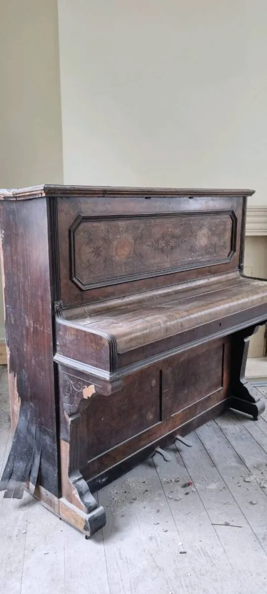 Piano for sale - Image 2