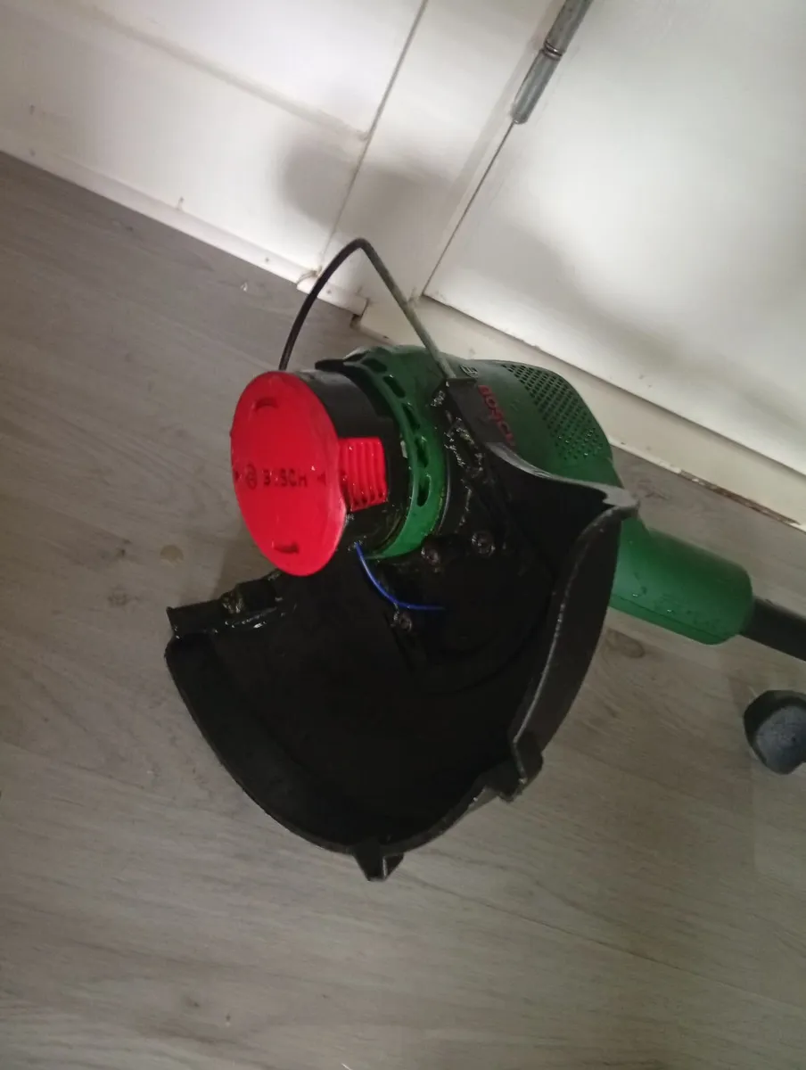 Bosch EasyGrassCut Trimmer 3months old - Image 4