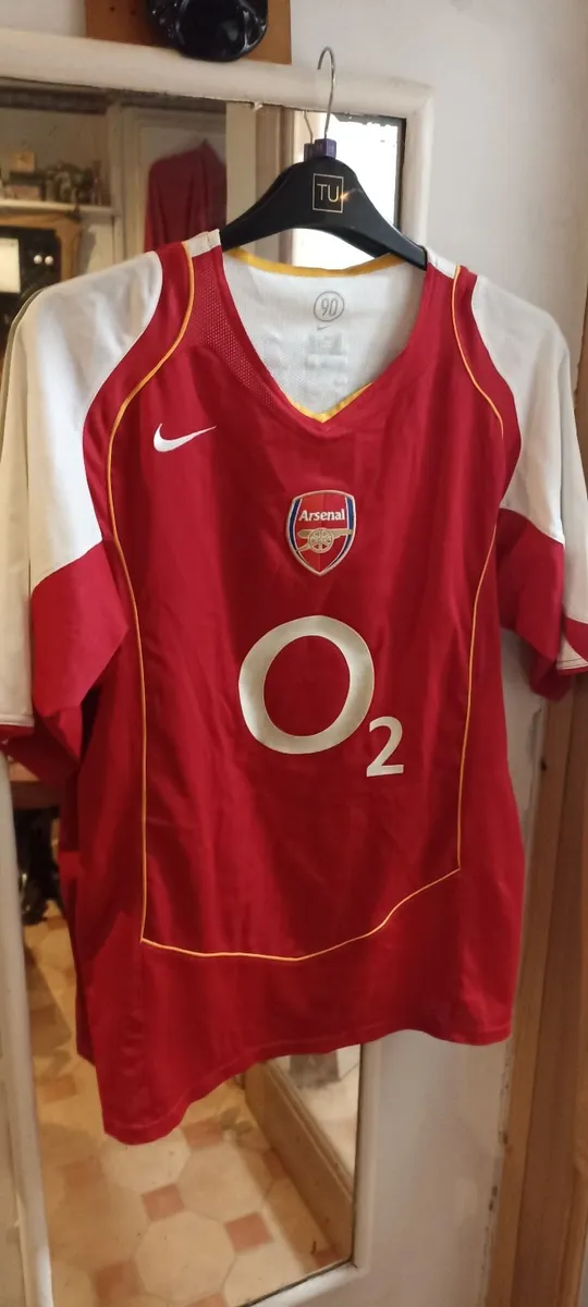 Old Arsenal Shirt - Image 2
