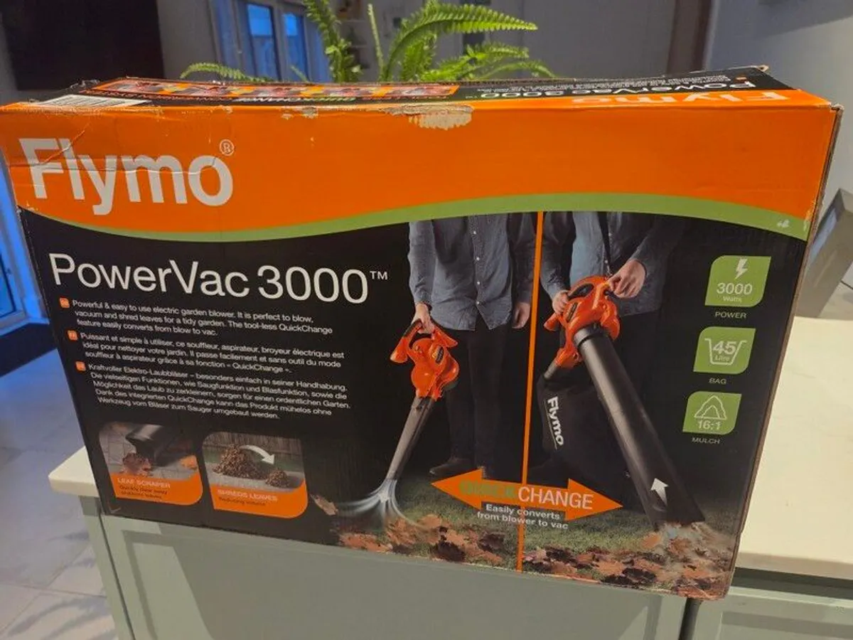 Flymo Garden Vacuum - Image 2