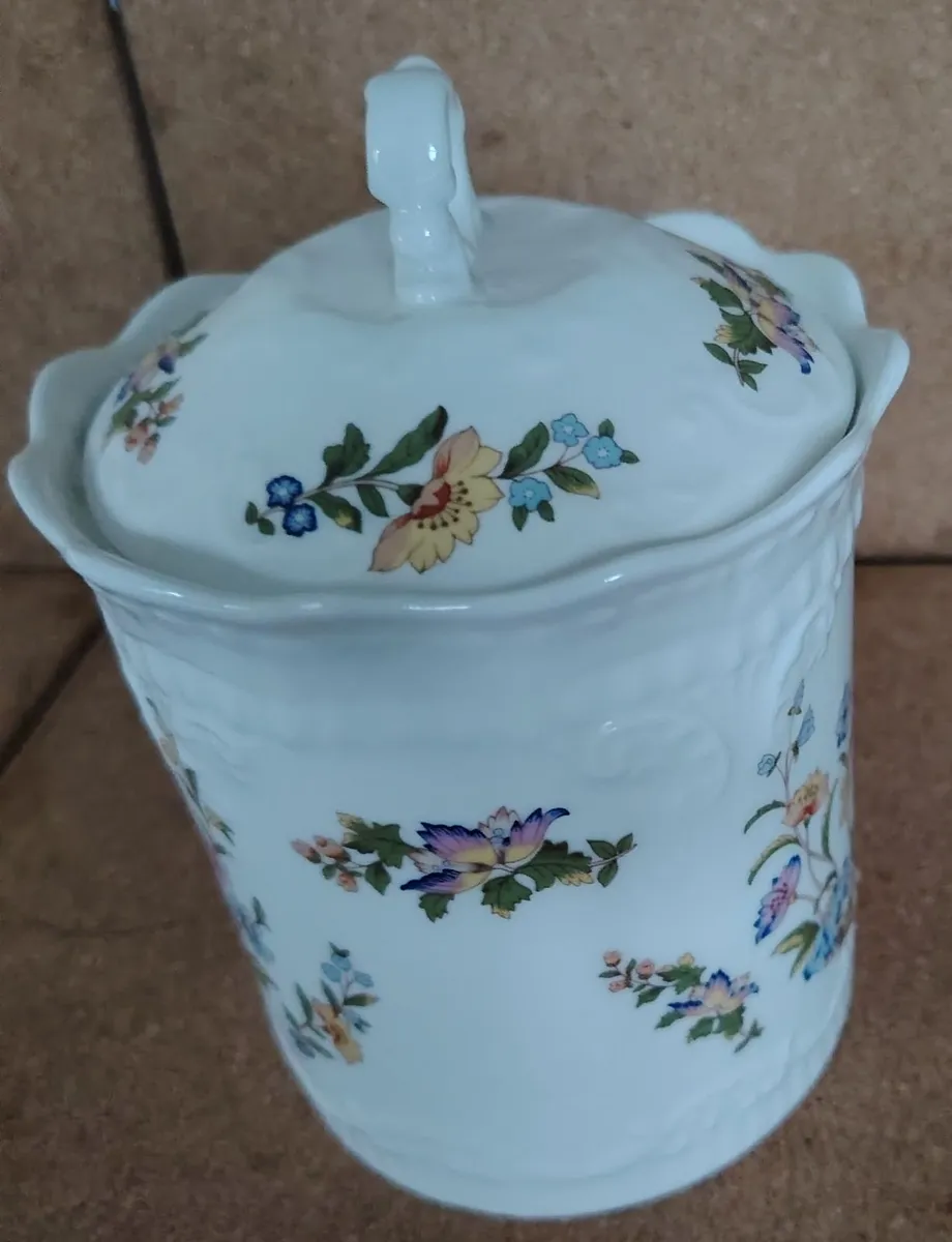 Vintage Aynsley "Cottage Garden" Biscuit Barrel - Image 2