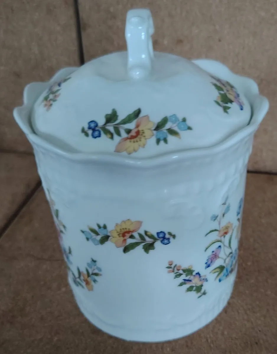 Vintage Aynsley "Cottage Garden" Biscuit Barrel - Image 1