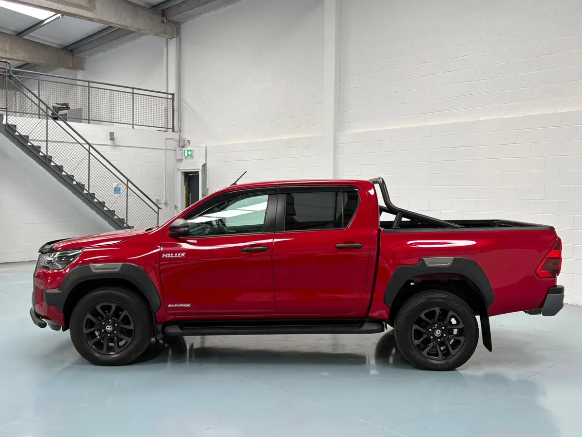 Toyota Hilux 2021 - Image 3
