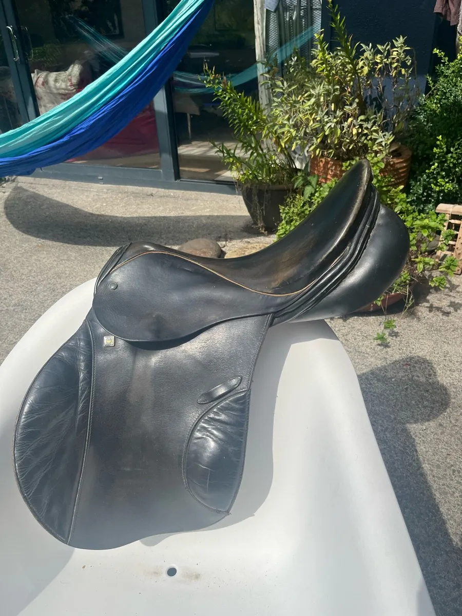 Stabben saddle - Image 2