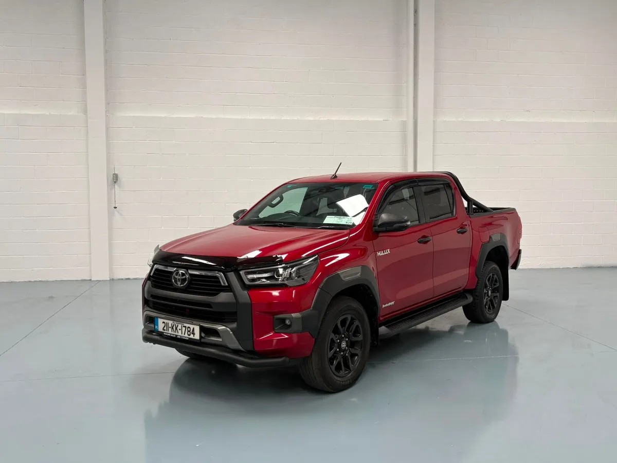 Toyota Hilux 2021 - Image 1