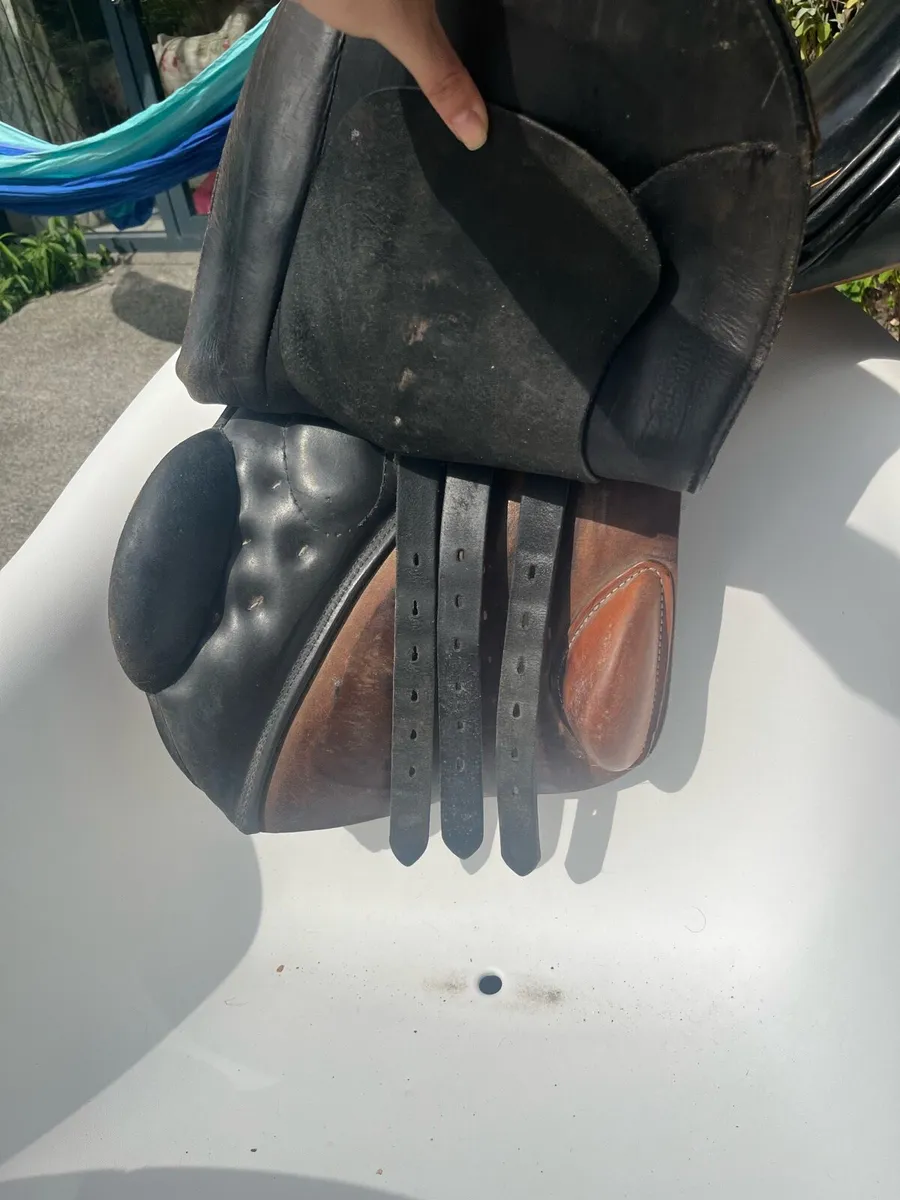 Stabben saddle - Image 3