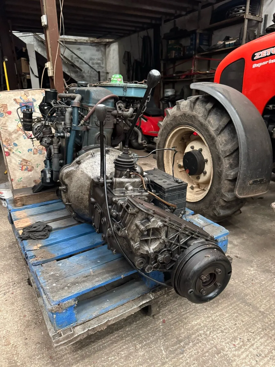 Nissan 4.2l Petrol Engine and Gearbox Complete Car - Image 1