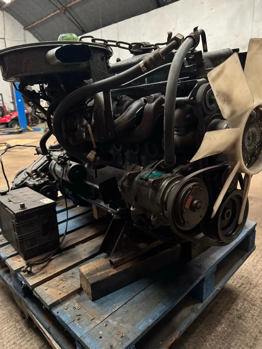 Nissan 4.2l Petrol Engine and Gearbox Complete Car - Image 3